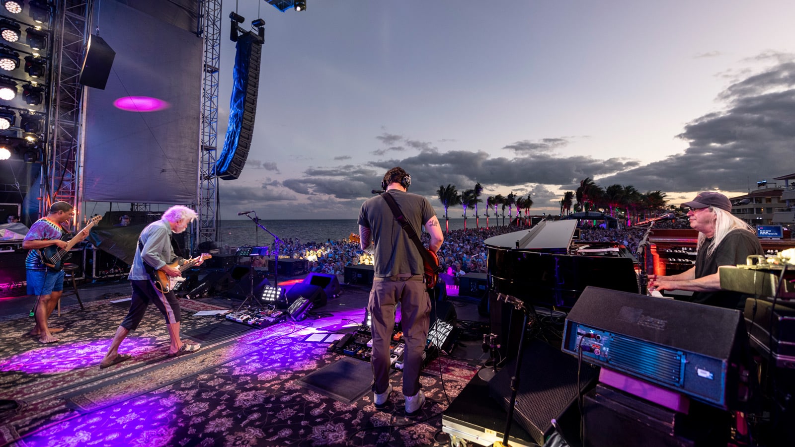 Meyer Sound PANTHER Hits the Beach with Dead & Company at Playing in the Sand 2023 