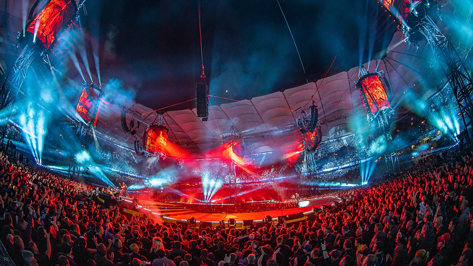 Meyer Sound Shakes Up Stadium Concert Paradigms on Metallica’s Epic “M72 World Tour”