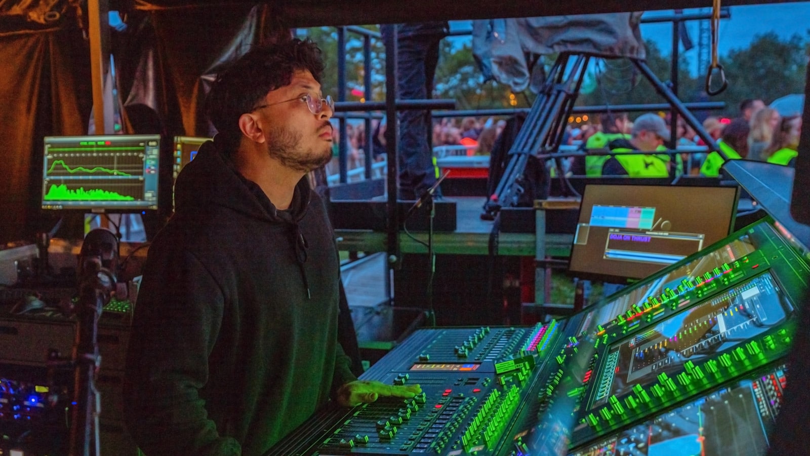 Migui Maloles, FOH engineer for Doja Cat